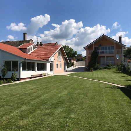 Guesthouse Rebel Deliblato Zewnętrze zdjęcie
