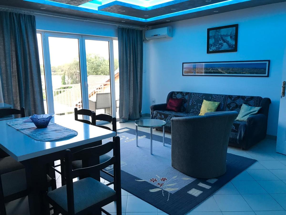 Guesthouse Rebel Deliblato Zewnętrze zdjęcie