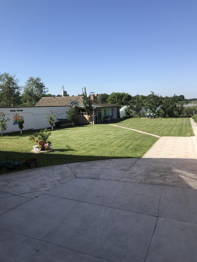 Guesthouse Rebel Deliblato Zewnętrze zdjęcie