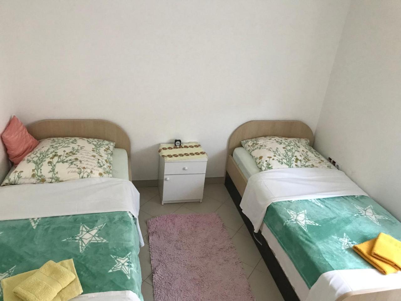 Guesthouse Rebel Deliblato Zewnętrze zdjęcie